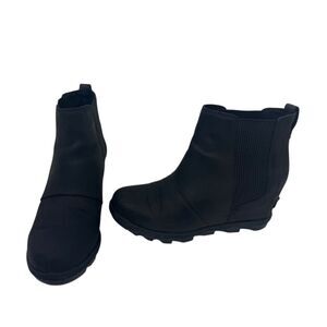 Sorel Women's Joan Rhapsody Chelsea Wedge Boots Black Size 9